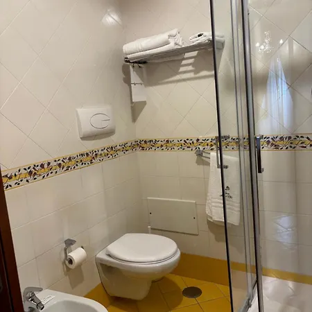 فندق مبيت وإفطار Casa Anna Rita 4*